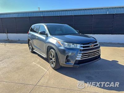2019 TOYOTA HIGHLANDER LE 5TDZZRFH6KS367791 - główne zdjęcie licytacji z USA - miniatura
