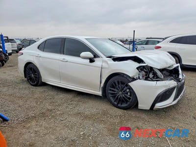 Czwarte zdjęcie samochodu z boku: 2023 TOYOTA CAMRY XSE VIN:4T1K61AKXPU722605 - miniatura