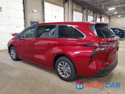 Drugie zdjęcie samochodu z przodu: 2025 TOYOTA SIENNA LE VIN:5TDKRKEC5SS277062 - miniatura