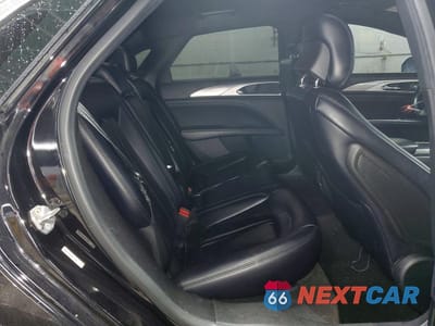 Zdjęcie 10 z 13 samochodu: 2019 LINCOLN TOWNHOUSE MKZ VIN:3LN6L5A94KR617640 - miniatura