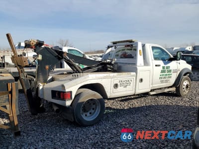 Trzecie zdjęcie samochodu z tyłu: 2014 RAM 5500 VIN:3C7WRMBL1EG188726 - miniatura