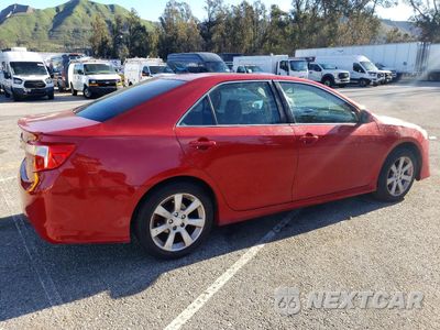 Trzecie zdjęcie samochodu z tyłu: 2012 TOYOTA CAMRY BASE VIN:4T1BF1FK5CU579727 - miniatura