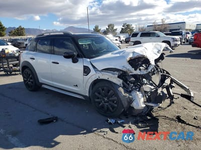 Czwarte zdjęcie samochodu z boku: 2024 MINI COOPER S COUNTRYMAN ALL4 VIN:WMZ83BR04R3R86587 - miniatura