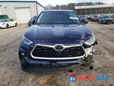 Piąte zdjęcie samochodu w środku: 2025 TOYOTA HIGHLANDER LE VIN:5TDKDRAH3SS550475 - miniatura