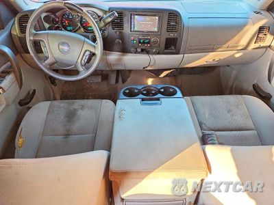 Zdjęcie 8 z 12 samochodu: 2012 GMC SIERRA K1500 SLE VIN:3GTP2VE74CG278122 - miniatura