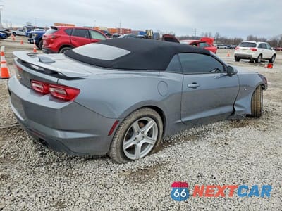 Trzecie zdjęcie samochodu z tyłu: 2020 CHEVROLET CAMARO LS VIN:1G1FB3DX0L0132248 - miniatura