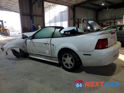 Drugie zdjęcie samochodu z przodu: 2000 FORD MUSTANG VIN:1FAFP4447YF215836 - miniatura