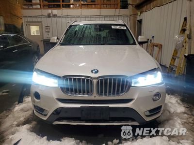 Piąte zdjęcie samochodu w środku: 2016 BMW X3 XDRIVE35I VIN:5UXWX7C56G0S16272 - miniatura