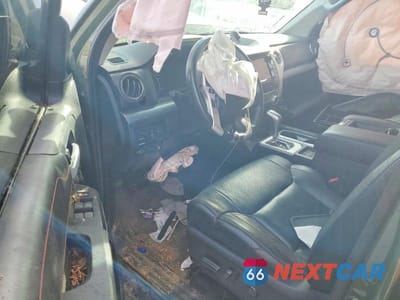 Zdjęcie 8 z 12 samochodu: 2020 TOYOTA TUNDRA TRD PRO VIN:5TFDY5F1XLX883382 - miniatura