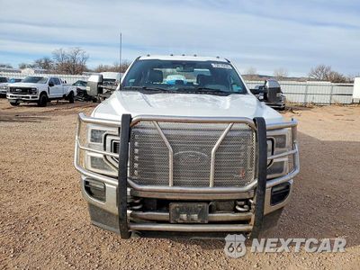 Piąte zdjęcie samochodu w środku: 2022 FORD F350 SUPER DUTY VIN:1FT8W3DT4NEC11347 - miniatura