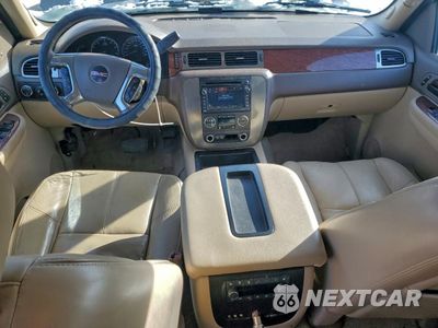 Zdjęcie 8 z 14 samochodu: 2007 GMC YUKON XL K2500 VIN:1GKGK26K47R174919 - miniatura