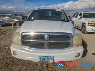 Piąte zdjęcie samochodu w środku: 2004 DODGE DURANGO LIMITED VIN:1D8HD58D24F177004 - miniatura