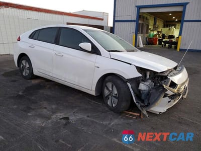 Czwarte zdjęcie samochodu z boku: 2019 HYUNDAI IONIQ BLUE VIN:KMHC65LC1KU140161 - miniatura