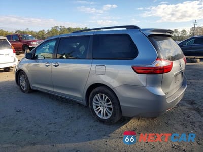 Drugie zdjęcie samochodu z przodu: 2016 TOYOTA SIENNA XLE 8-PASSENGER VIN:5TDYK3DC0GS724314 - miniatura