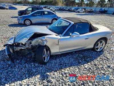2001 MAZDA MX-5 MIATA BASE JM1NB353010207509 - główne zdjęcie licytacji z USA - miniatura