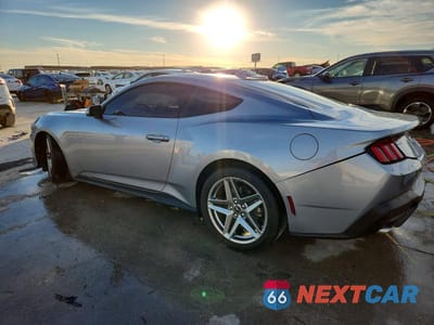 Drugie zdjęcie samochodu z przodu: 2024 FORD MUSTANG VIN:1FA6P8TH5R5134465 - miniatura