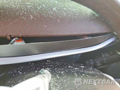 Zdjęcie 9 z 12 samochodu: 2019 CHRYSLER PACIFICA LIMITED VIN:2C4RC1GG0KR528900 - miniatura