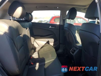 Zdjęcie 10 z 13 samochodu: 2021 HYUNDAI TUCSON ULTIMATE VIN:KM8J33AL9MU333927 - miniatura
