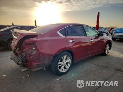 Trzecie zdjęcie samochodu z tyłu: 2015 NISSAN ALTIMA 2.5 VIN:1N4AL3AP3FN301565 - miniatura