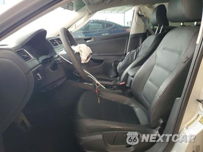 Zdjęcie 7 z 12 samochodu: 2011 VOLKSWAGEN JETTA SE VIN:3VWDZ7AJ7BM322154 - miniatura