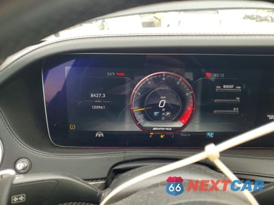 Zdjęcie 9 z 14 samochodu: 2018 MERCEDES-BENZ S 63 AMG 4MATIC VIN:WDDUG8JB2JA343387 - miniatura