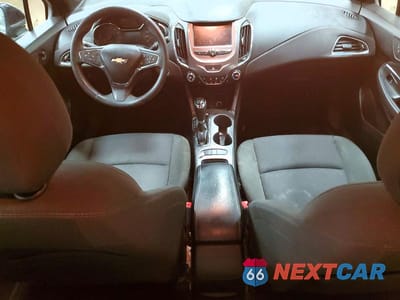 Zdjęcie 8 z 12 samochodu: 2016 CHEVROLET CRUZE LT VIN:1G1BE5SM7G7282056 - miniatura