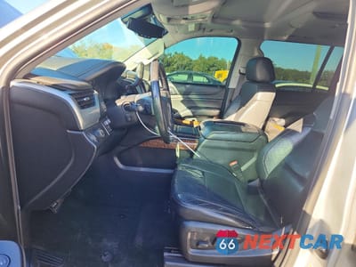 Zdjęcie 7 z 13 samochodu: 2015 CHEVROLET SUBURBAN C1500 LTZ VIN:1GNSCKKC0FR550698 - miniatura