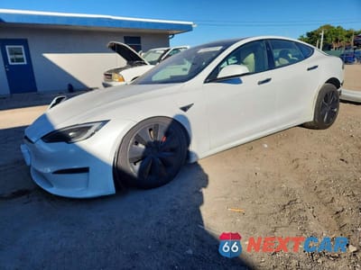 2023 TESLA MODEL S 5YJSA1E65PF525124 - główne zdjęcie licytacji z USA - miniatura