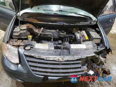 Zdjęcie 12 z 13 samochodu: 2005 CHRYSLER TOWN & COUNTRY LX VIN:2C4GP44R75R300917 - miniatura