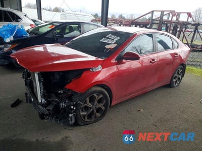 2021 KIA FORTE FE 3KPF24AD7ME346248 - główne zdjęcie licytacji z USA - miniatura