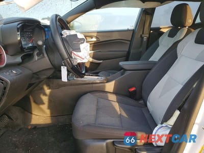 Zdjęcie 7 z 12 samochodu: 2025 CHEVROLET TRAX 1RS VIN:KL77LGEP4SC088957 - miniatura