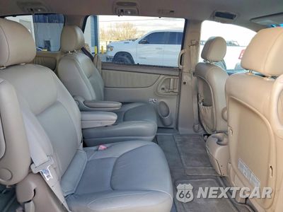 Zdjęcie 11 z 13 samochodu: 2004 TOYOTA SIENNA XLE VIN:5TDZA22CX4S094351 - miniatura
