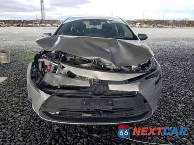 Piąte zdjęcie samochodu w środku: 2023 TOYOTA COROLLA LE VIN:JTDBCMFE8P3026879 - miniatura