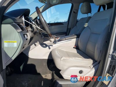 Zdjęcie 7 z 13 samochodu: 2012 MERCEDES-BENZ ML 350 BLUETEC VIN:4JGDA2EB5CA079101 - miniatura
