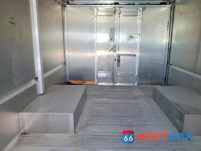 Zdjęcie 10 z 13 samochodu: 2016 FORD ECONOLINE E350 SUPER DUTY STRIPPED CHASSIS VIN:1FC3E3KS7GDC55357 - miniatura