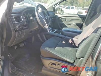 Zdjęcie 7 z 13 samochodu: 2019 NISSAN TITAN PLATINUM RESERVE VIN:1N6AA1E68KN533253 - miniatura