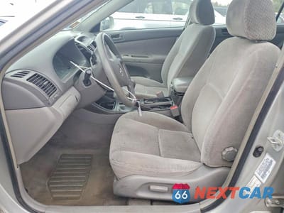 Zdjęcie 7 z 12 samochodu: 2002 TOYOTA CAMRY LE VIN:4T1BE32K92U601246 - miniatura