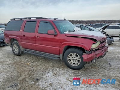 Czwarte zdjęcie samochodu z boku: 2004 CHEVROLET SUBURBAN K1500 VIN:3GNFK16Z54G111748 - miniatura