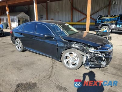 Czwarte zdjęcie samochodu z boku: 2018 HONDA ACCORD EXL VIN:1HGCV2F54JA020066 - miniatura