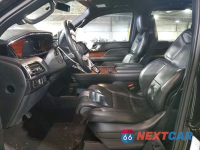 Zdjęcie 7 z 14 samochodu: 2023 LINCOLN NAVIGATOR RESERVE VIN:5LMJJ2LGXPEL13911 - miniatura