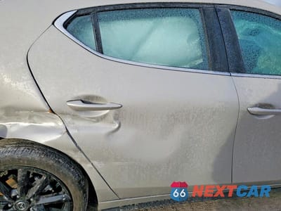 Zdjęcie 10 z 12 samochodu: 2025 MAZDA 3 SELECT SPORT VIN:JM1BPAKM7S1754536 - miniatura