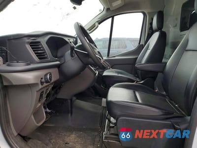 Zdjęcie 7 z 13 samochodu: 2023 FORD TRANSIT T-250 UTILITY / SERVICE VAN VIN:1FTBR1Y83PKB13020 - miniatura