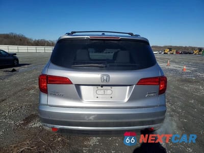 Zdjęcie 6 z 12 samochodu: 2017 HONDA PILOT TOURING VIN:5FNYF6H95HB006865 - miniatura