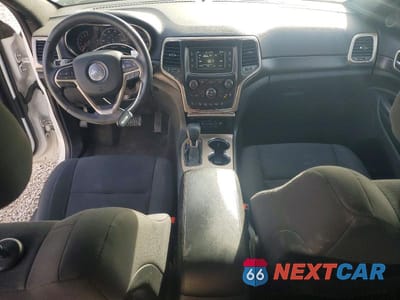 Zdjęcie 8 z 13 samochodu: 2017 JEEP GRAND CHEROKEE LAREDO VIN:1C4RJFAG6HC745140 - miniatura