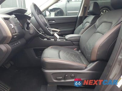 Zdjęcie 7 z 13 samochodu: 2025 NISSAN PATHFINDER PLATINUM VIN:5N1DR3DJ9SC289808 - miniatura