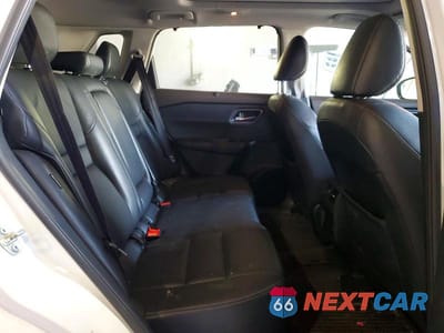 Zdjęcie 10 z 11 samochodu: 2021 NISSAN ROGUE SL VIN:JN8AT3CA5MW027512 - miniatura