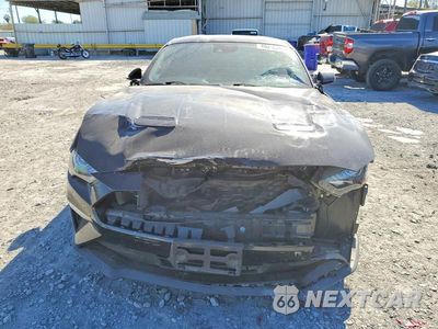 Piąte zdjęcie samochodu w środku: 2022 FORD MUSTANG VIN:1FA6P8TH7N5142951 - miniatura