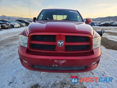 Piąte zdjęcie samochodu w środku: 2010 DODGE RAM 1500 VIN:1D7RV1GT7AS106438 - miniatura
