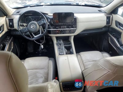 Zdjęcie 8 z 12 samochodu: 2022 NISSAN PATHFINDER PLATINUM VIN:5N1DR3DK9NC268227 - miniatura