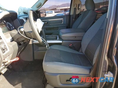 Zdjęcie 7 z 13 samochodu: 2017 RAM 1500 SLT VIN:1C6RR6LT6HS642817 - miniatura